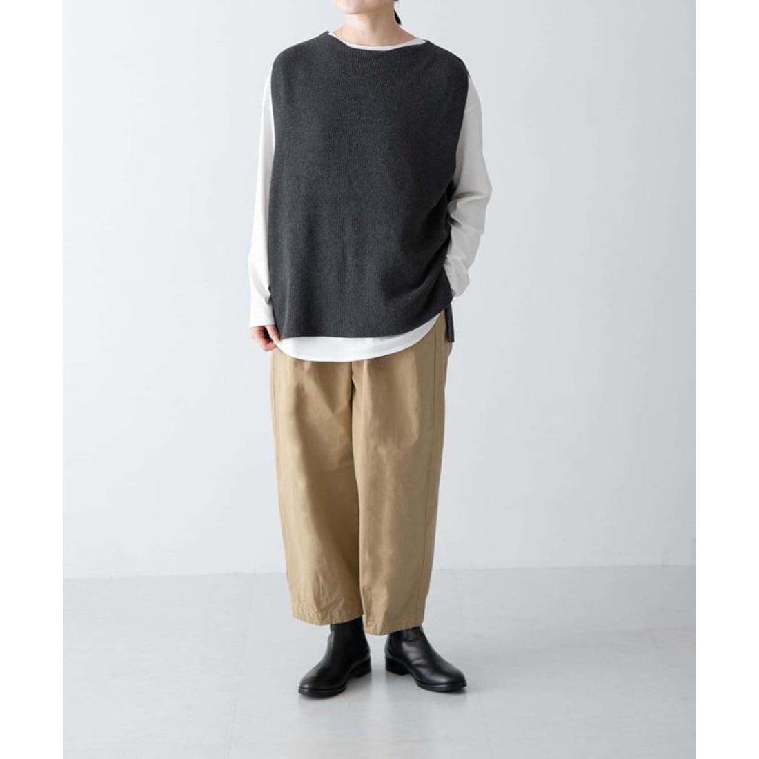 カグレ かぐれコットンクロップドパンツ （OFF） - ファッション通販