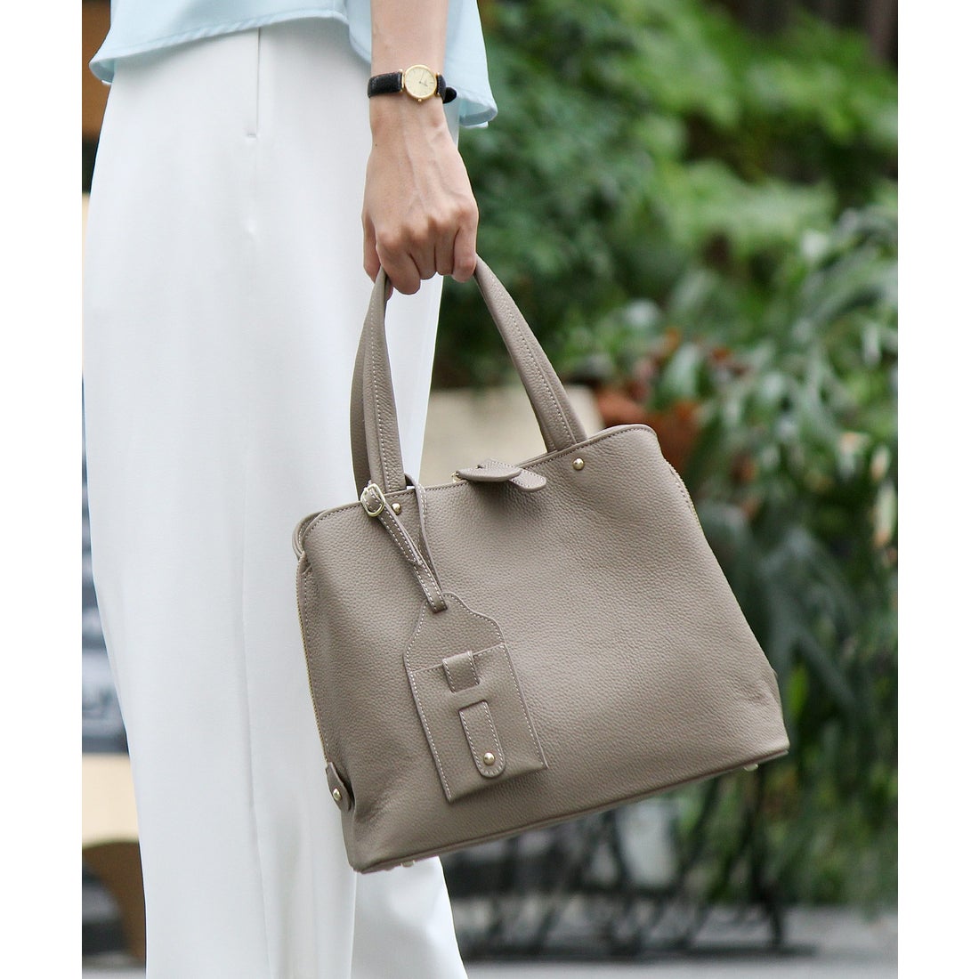 人気item／ヴィータフェリーチェ VitaFelice 本革 レザー ハンドバッグ