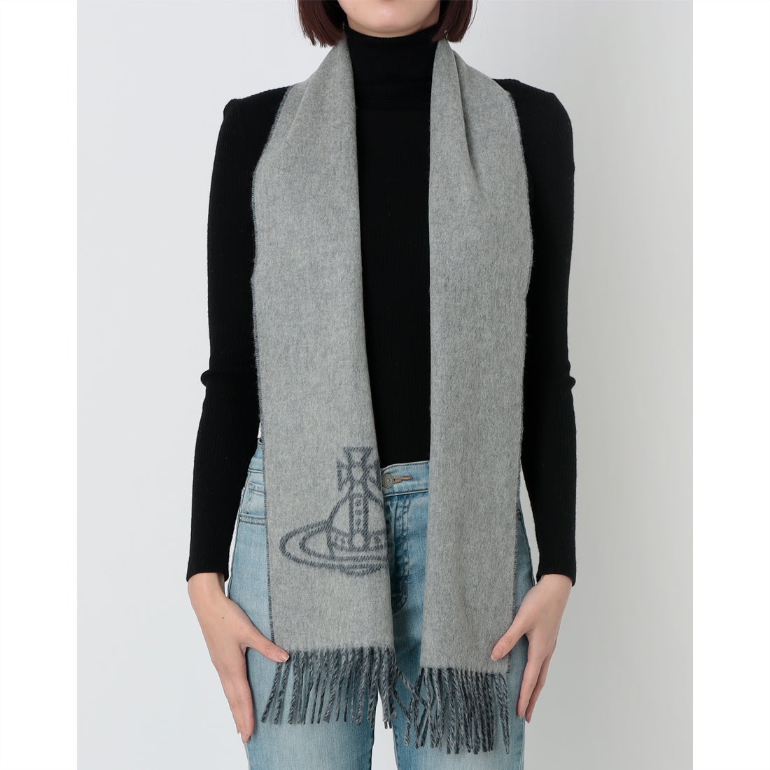 ヴィヴィアン ウエストウッド Vivienne Westwood マフラー （グレー