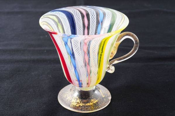 イタリアのベネチアングラス（ムラノガラス）～本物と偽物の見分け方