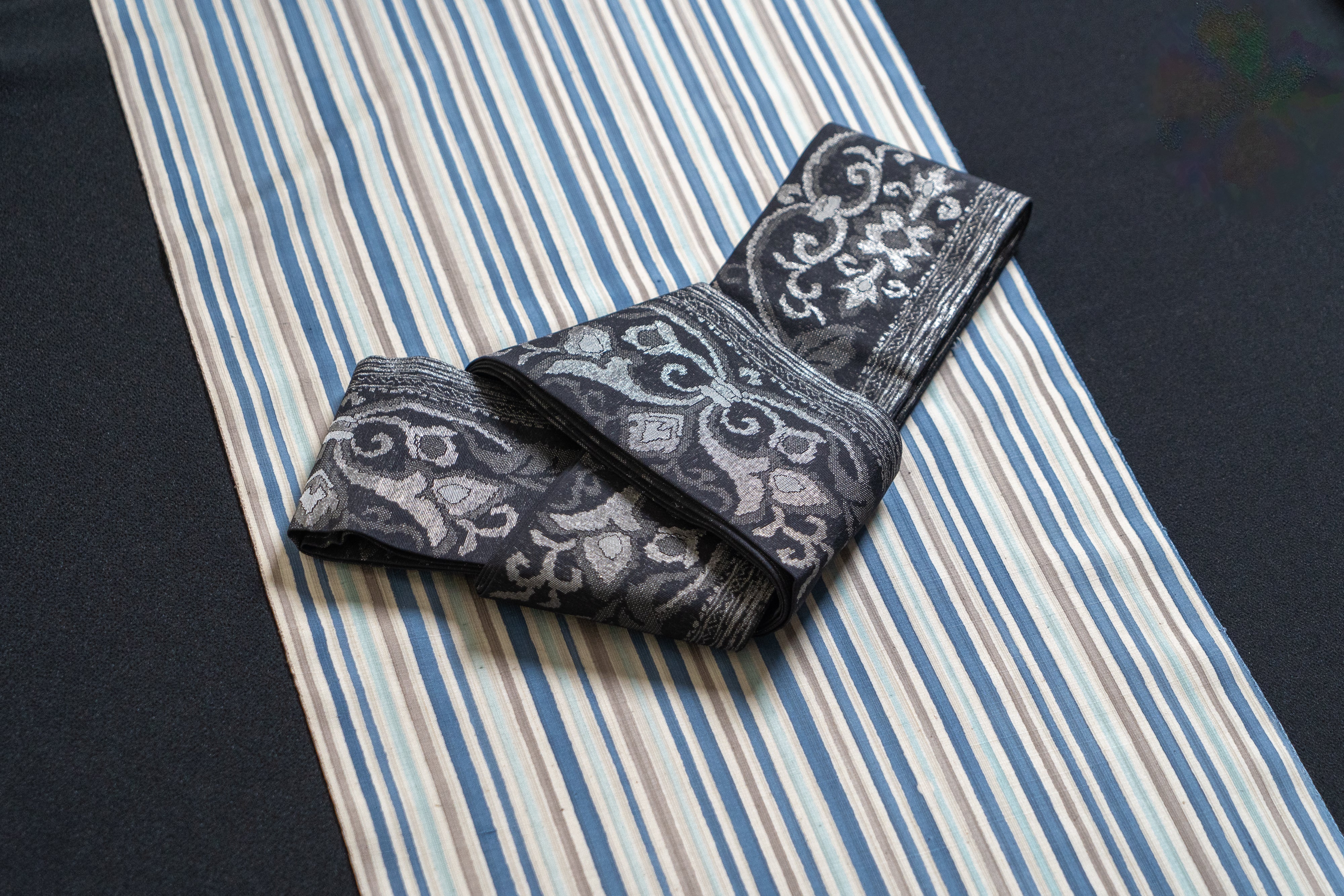 即納品/Online限定【総紗縫の角帯】ペルシャ唐草柄／両面仕様| 仙福屋宗介