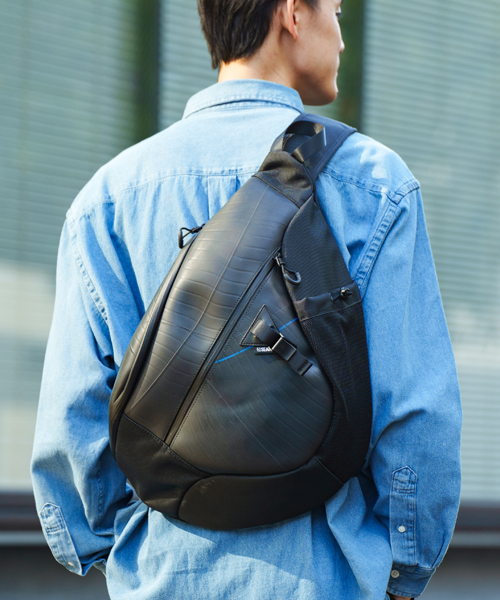 ワンショルダーバッグ TRIANGLE PRO | 日本職人が作るメンズ トート