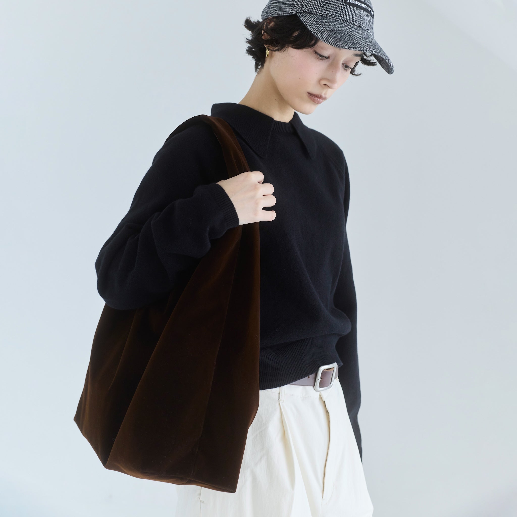 ベロアワンハンドルショルダーバッグ