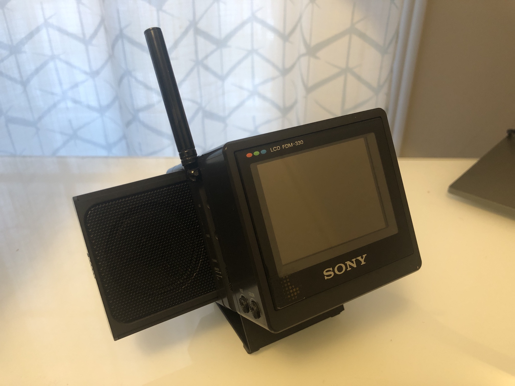 Sony FDL-330S (FDM-330) | Sunthar's Super Sector