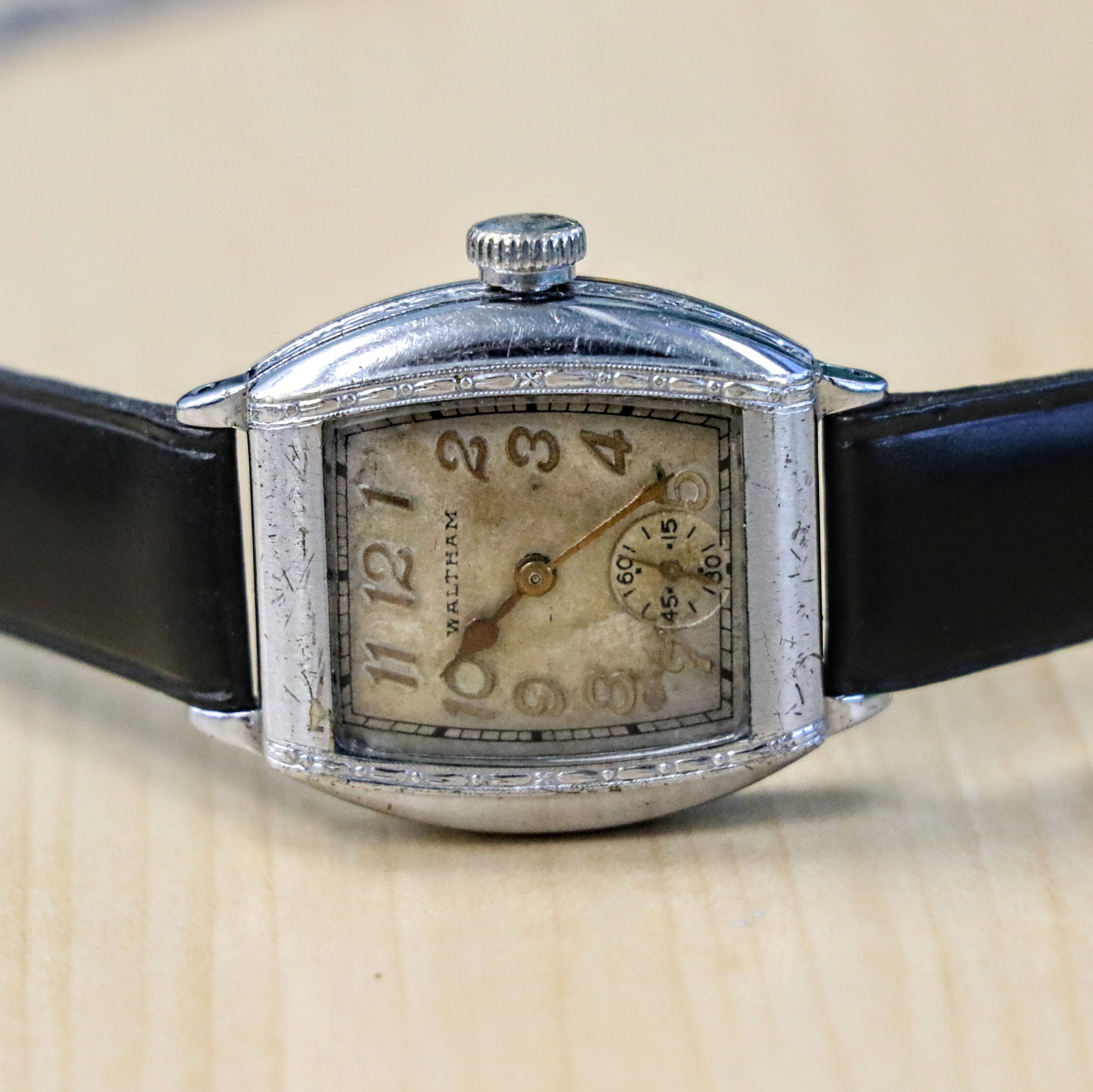 1935 Art Deco WALTHAM Wristwatch 15 Jewels Vintage U.S.A. Made