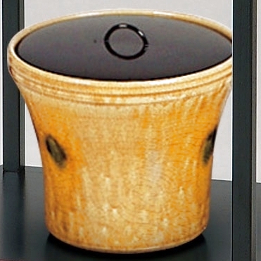 通販販売【茶道具】 【茶道具】 水指 黄瀬戸 末広 *加藤景治* 茶道道具