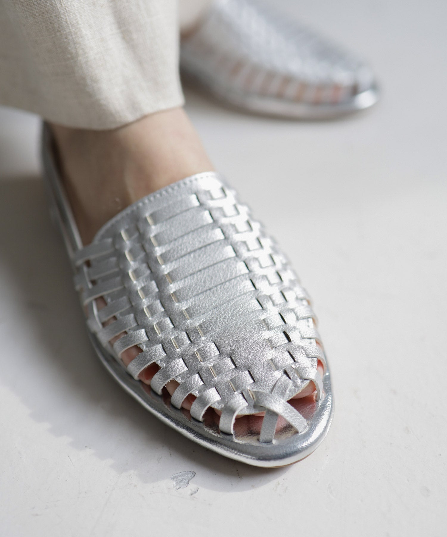 編み込みメッシュのグルカサンダル Newカラー | SESTO(セスト