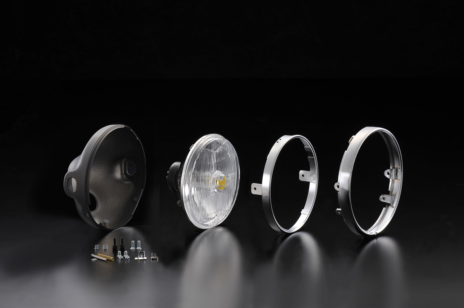 889ドライビングランプフルキット クリアーレンズ ブラックケース