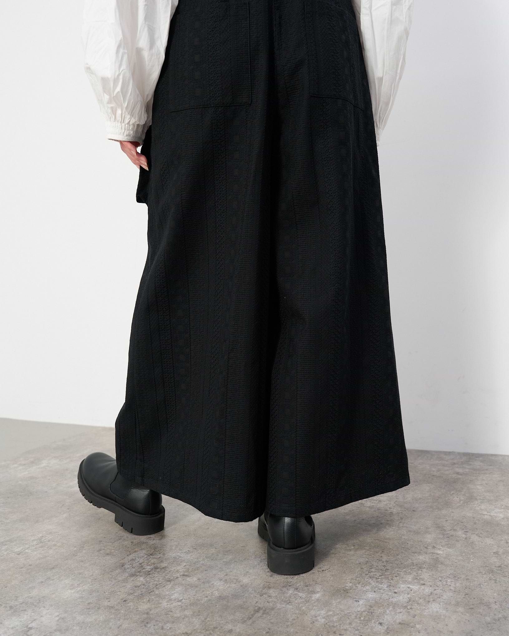 SEEALL】ミニマルオールインワン ブラック | 日本製 刺繍生地 | F