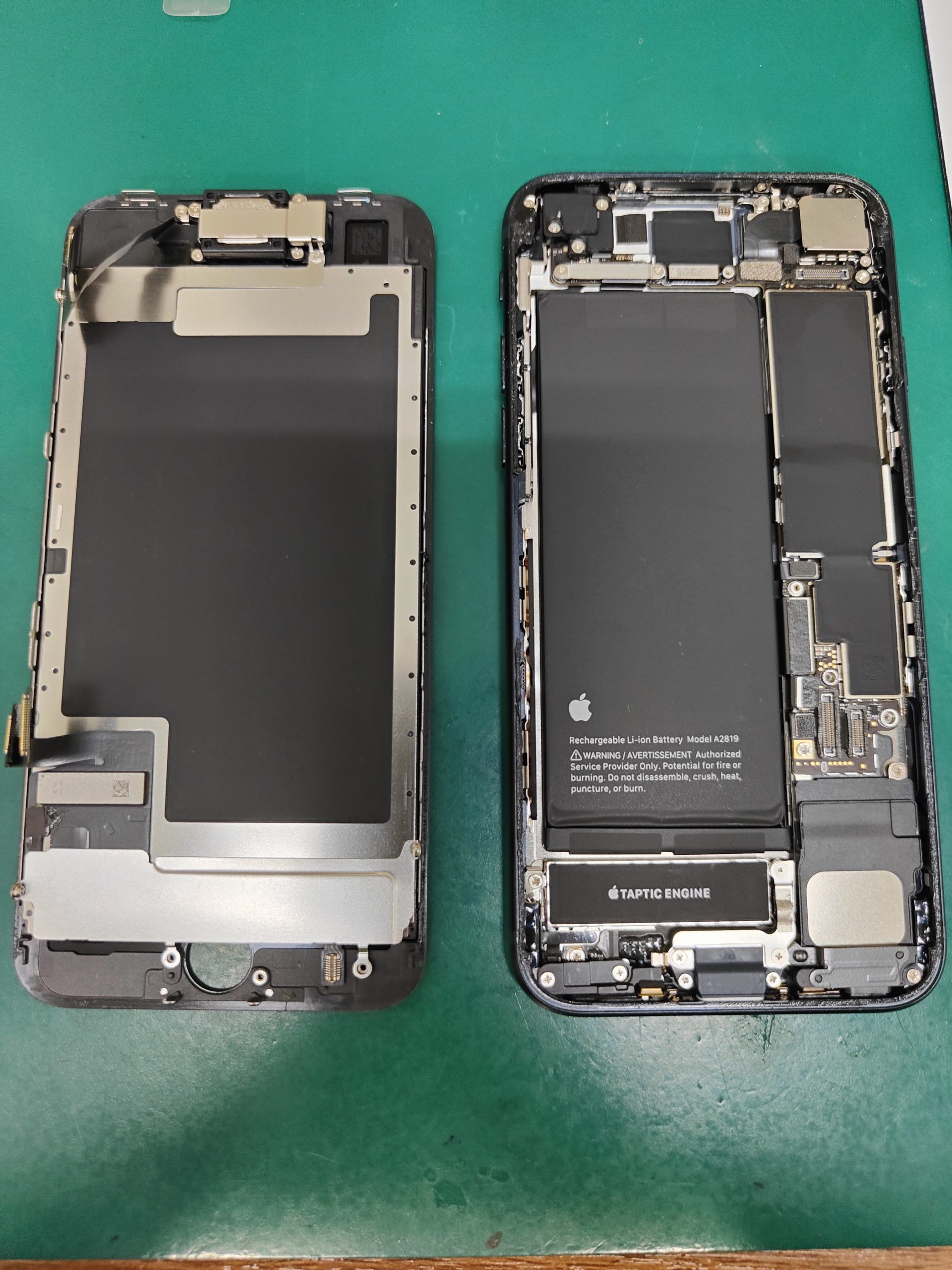 最新機種 iPhone SE(第3世代)の画面修理を行いました！ | スマホ修理の