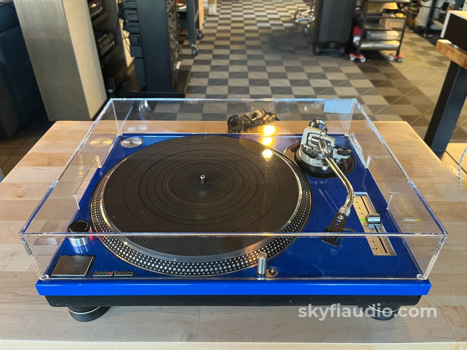 Technics SL-1200MK2 Vintage Turntable with New Hana Cartridge and Beau