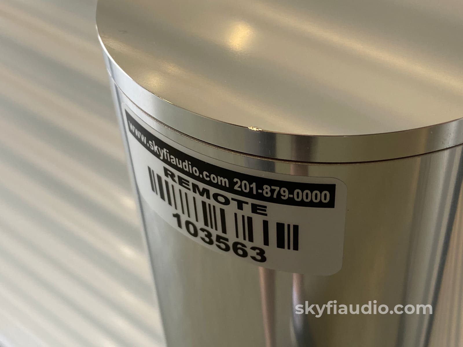 Bang & Olufsen BeoLab 6000 Active (Powered) Floorstanding Speakers