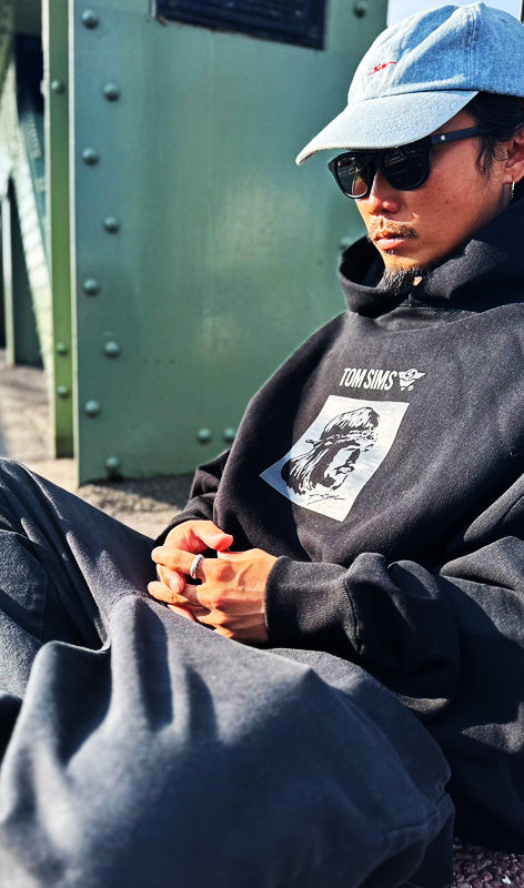 TOM SIMS x EFE x NUT-BUTTER SWEAT HOODIE BLACK – SIMS SNOWBOARDS JAPAN