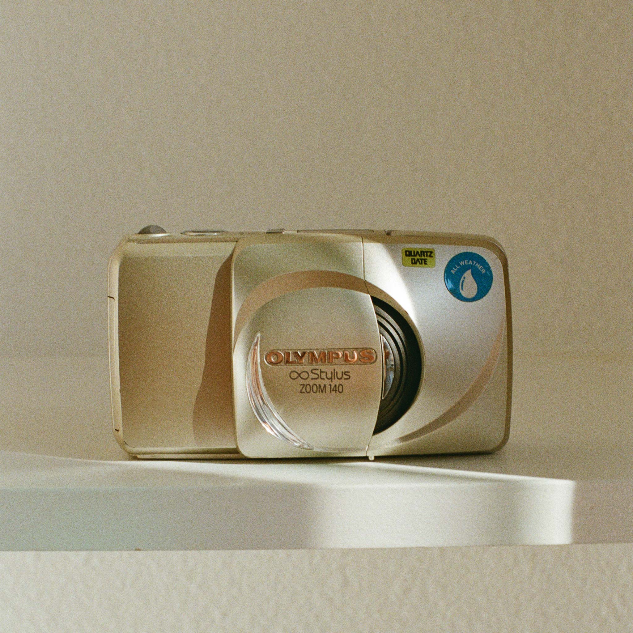 Olympus Stylus Zoom 140 - 35mm Film Camera - Vintage Point and