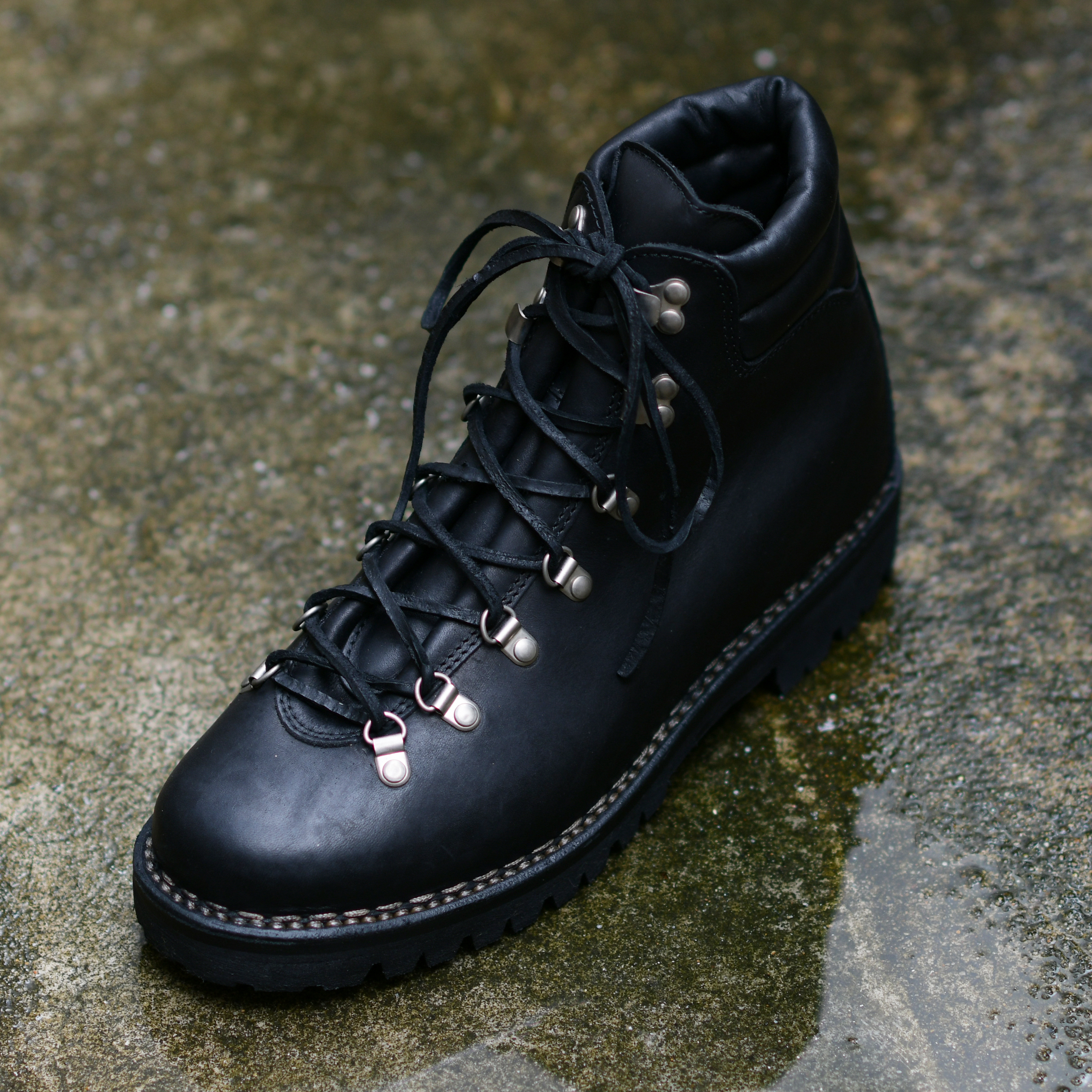 Vinci Hand Made Boots in Toscana Italy. - Silver and Gold