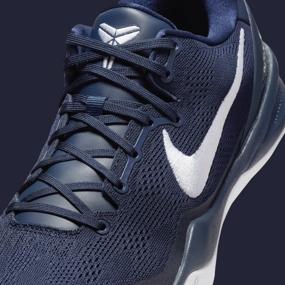海外2024年9月6日発売Nike Kobe 8 Protro “College Navy” | Shot Clock