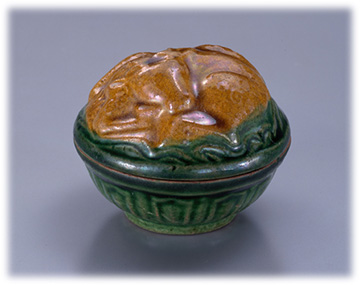 昭和美術館 | 交趾黄鹿香合