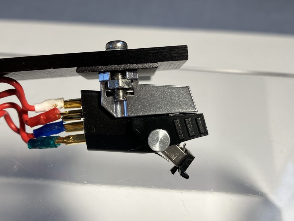 シュア V-15タイプⅣ – MM型の代表的カートリッジ | 【昭和レトロ