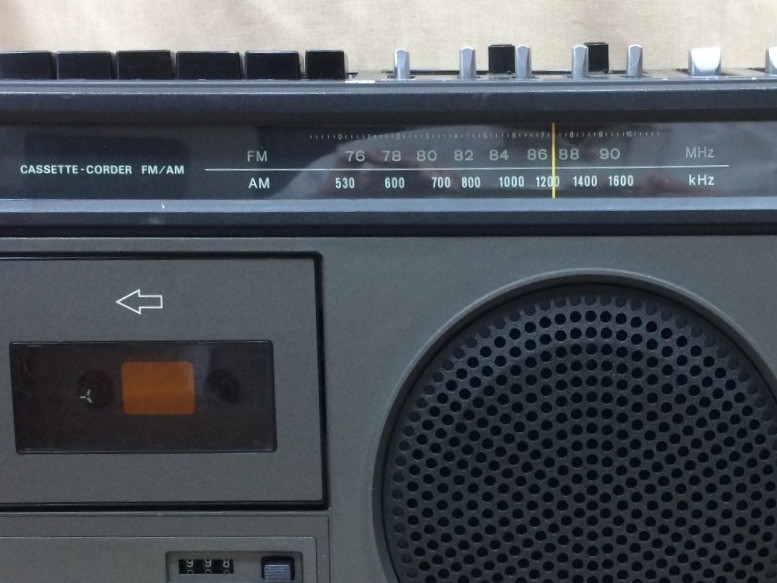 ソニー CF-1980 – モノラルラジカセ名機の初代 | 【昭和レトロ