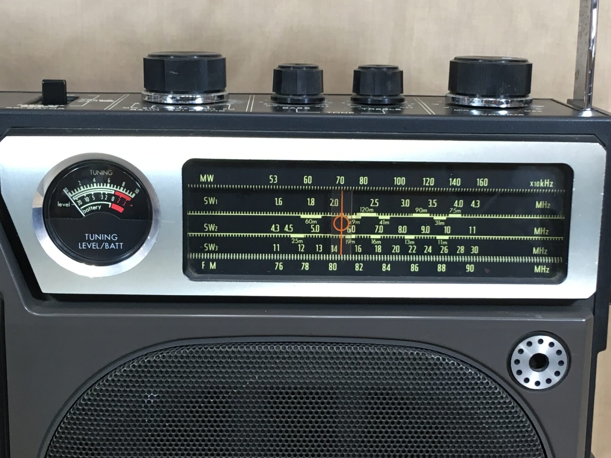 レトロゲームに最適】SHARP液晶テレビ LC-20S4 AVセレクターセット