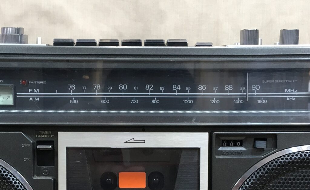 サンヨー MR9600 – オーディオスペックの名に恥じない高音質ラジカセ