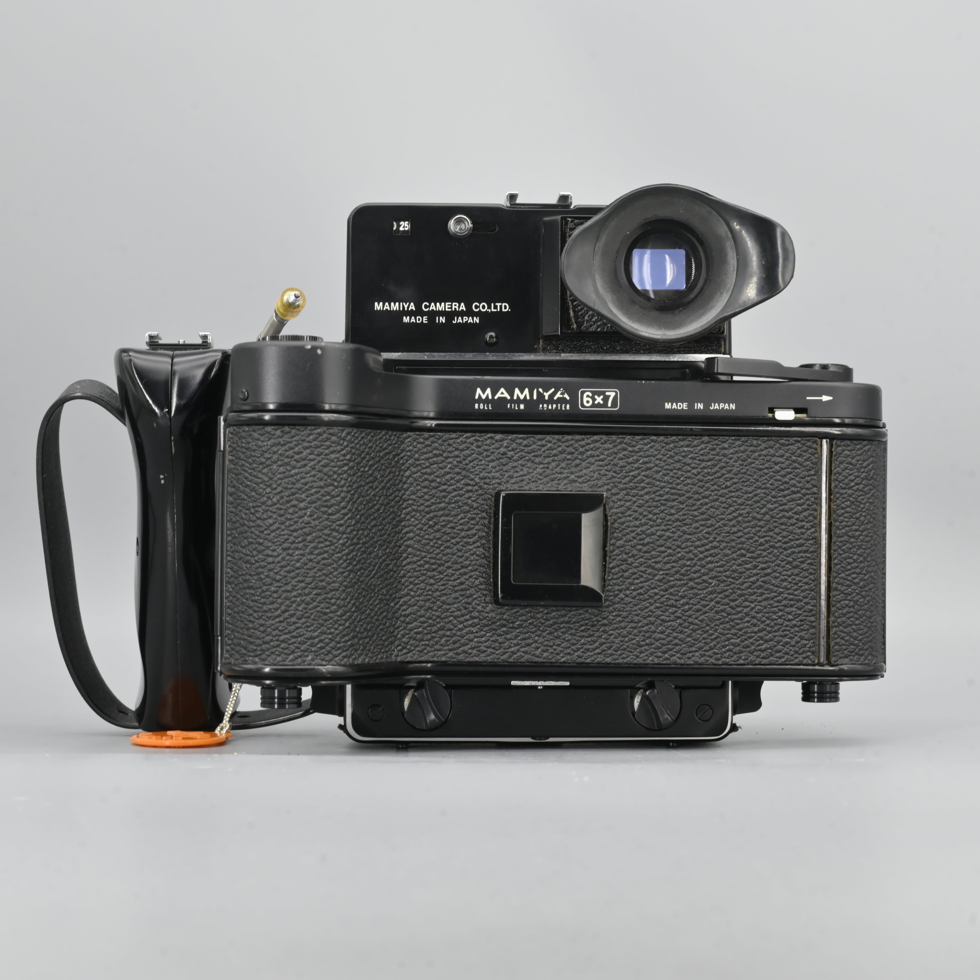 Mamiya Super 23 6X7 + Mamiya-Sekor 100mm F3.5 Lens – SHOWA