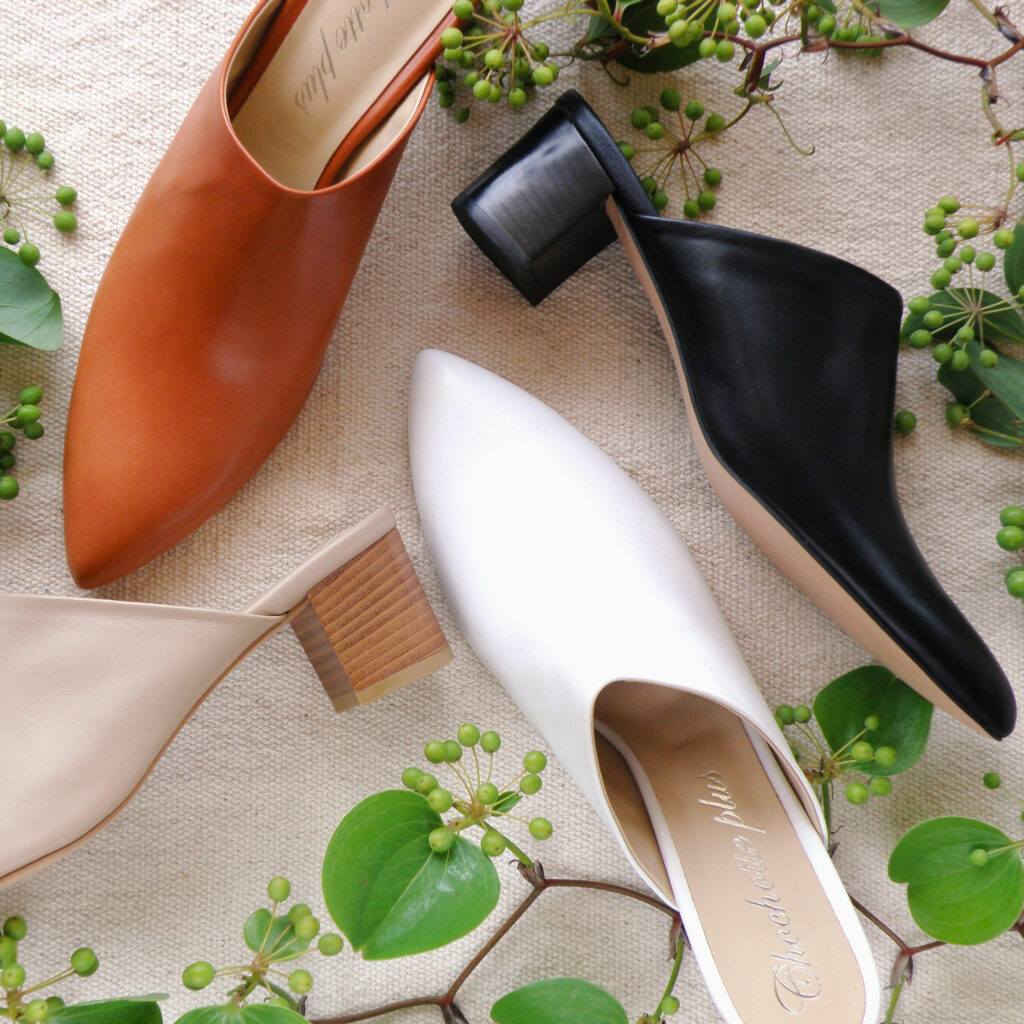 5cmヒールの幅狭ミュールサンダルErika（エリカ）幅狭靴のChochotte