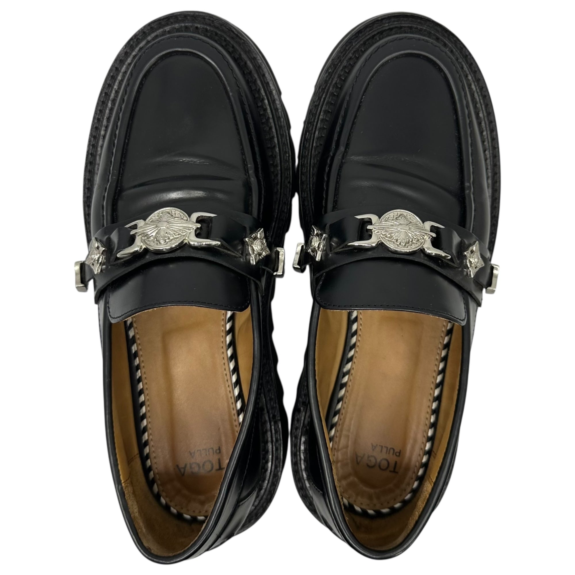 TOGA PULLA(トーガプルラ) Shark Sole Metal Bit Leather Loafer