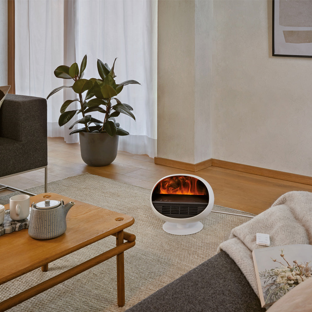 ファンヒーター・電気暖炉・アロマディフューザー3つの機能を凝縮した