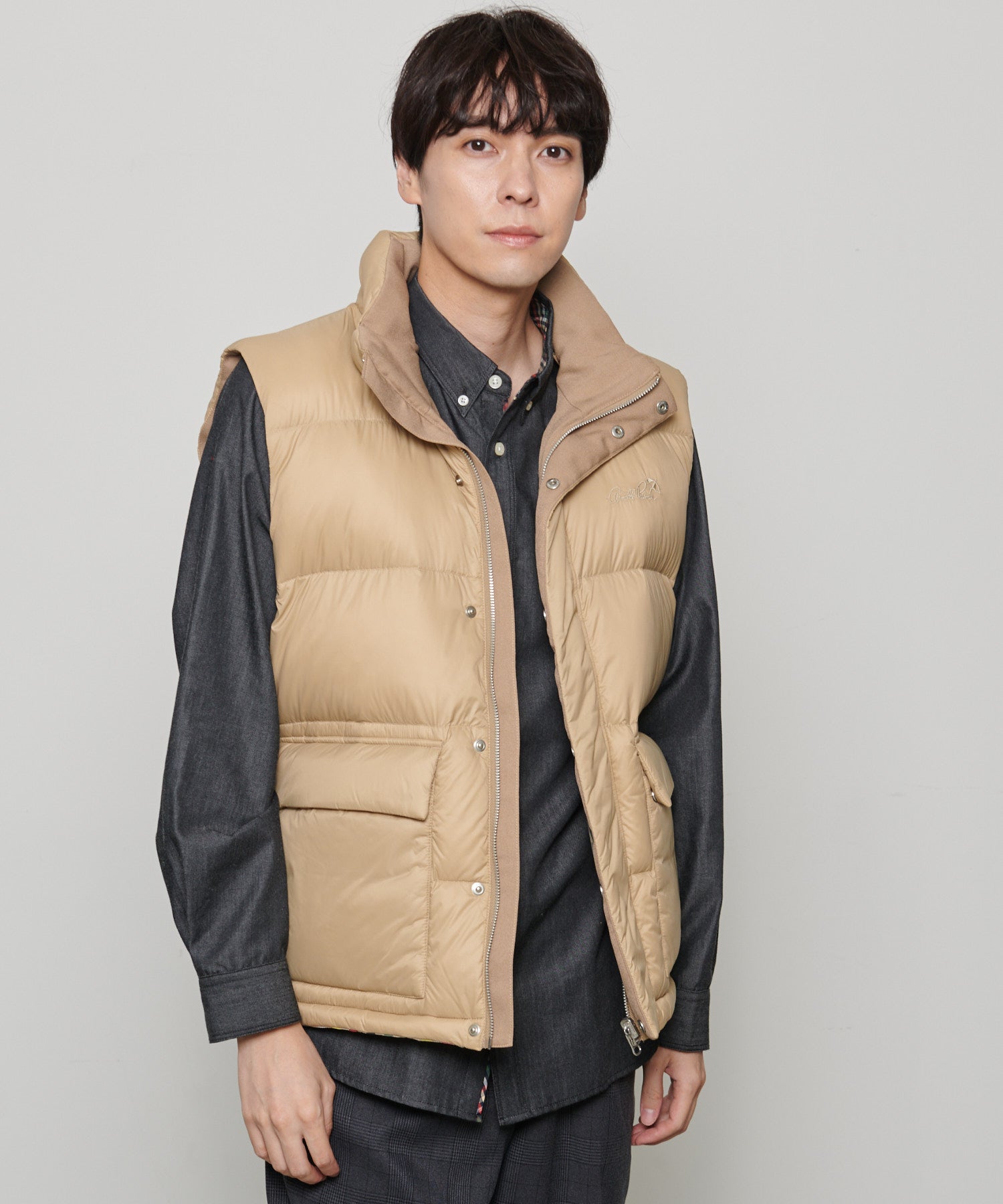 4WAY リバーシブル シェアダウンベスト（ダウンベスト/ユニセックス