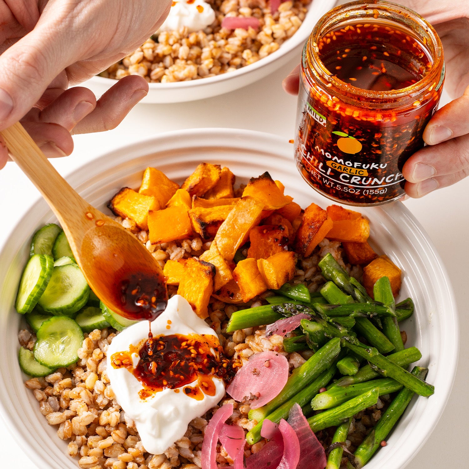 Mild Garlic Chili Crunch 4-Pack – Momofuku Goods