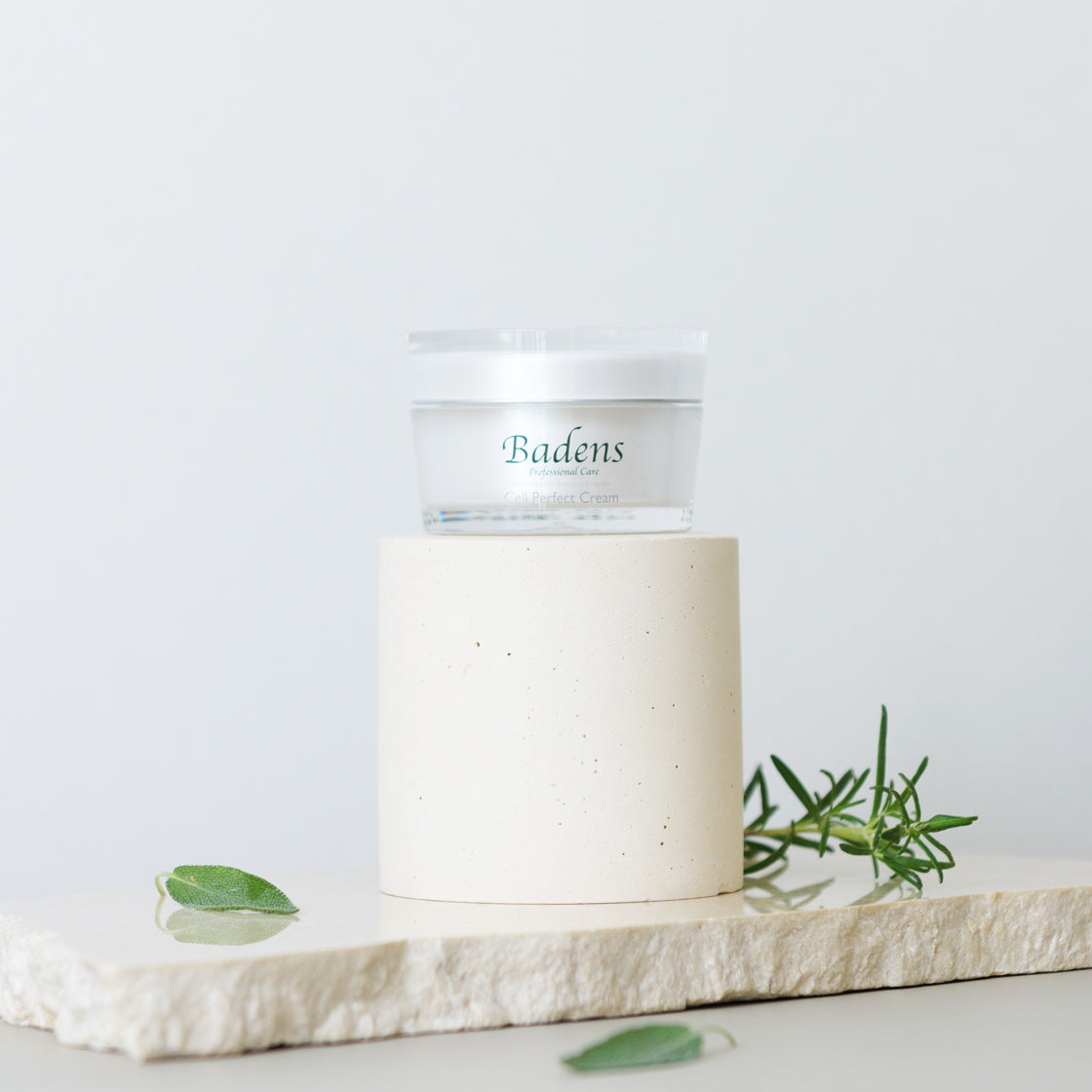 バーデンス セルパーフェクトクリーム 30g – モアコスメティックス