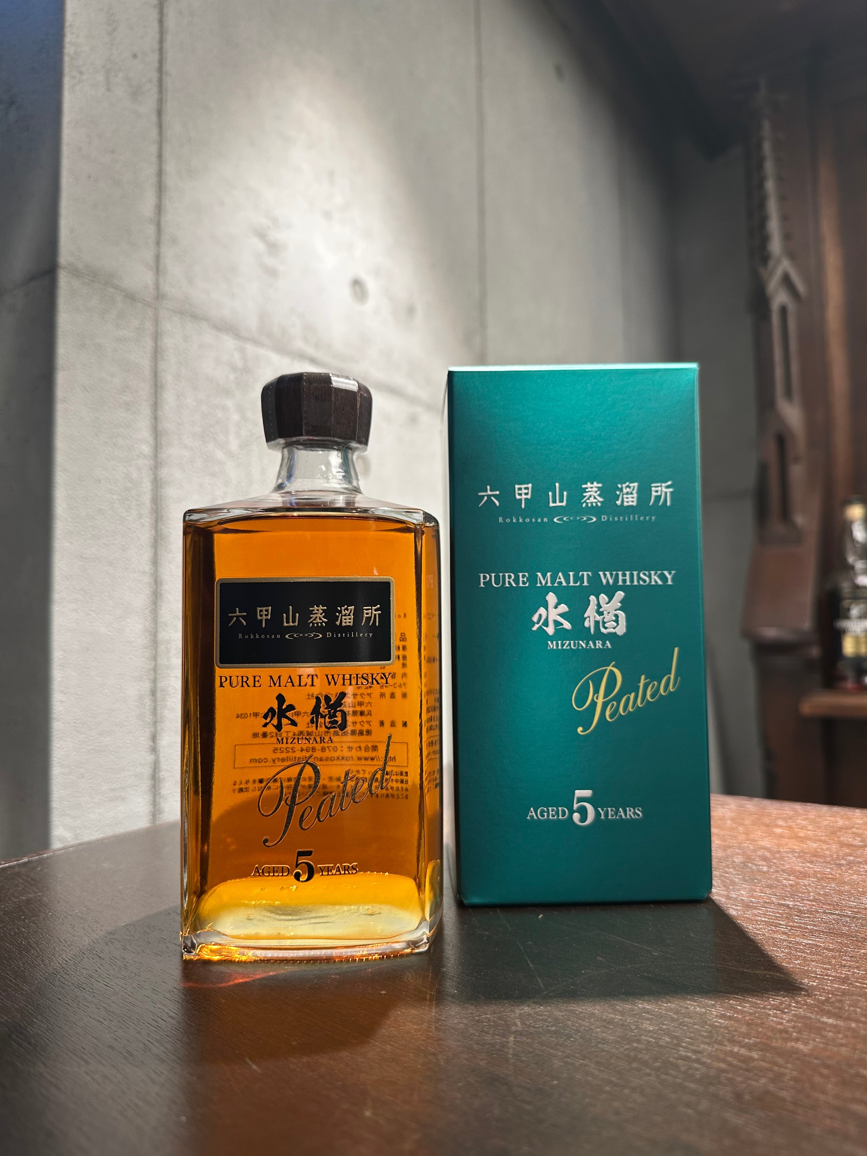 六甲山 水楢5年 ピーテッド – 元町WHISKY オンラインショップ EC