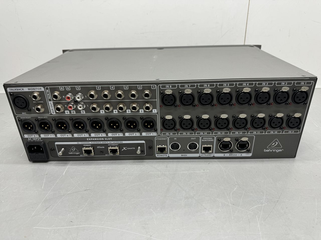 Behringer X32 RACK ラックマウントデジタルミキサー(X-DANTE Dante