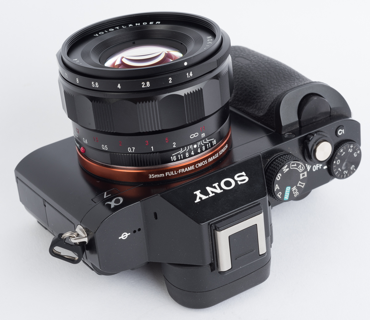Voigtlander 35mm f/1.4 E mount