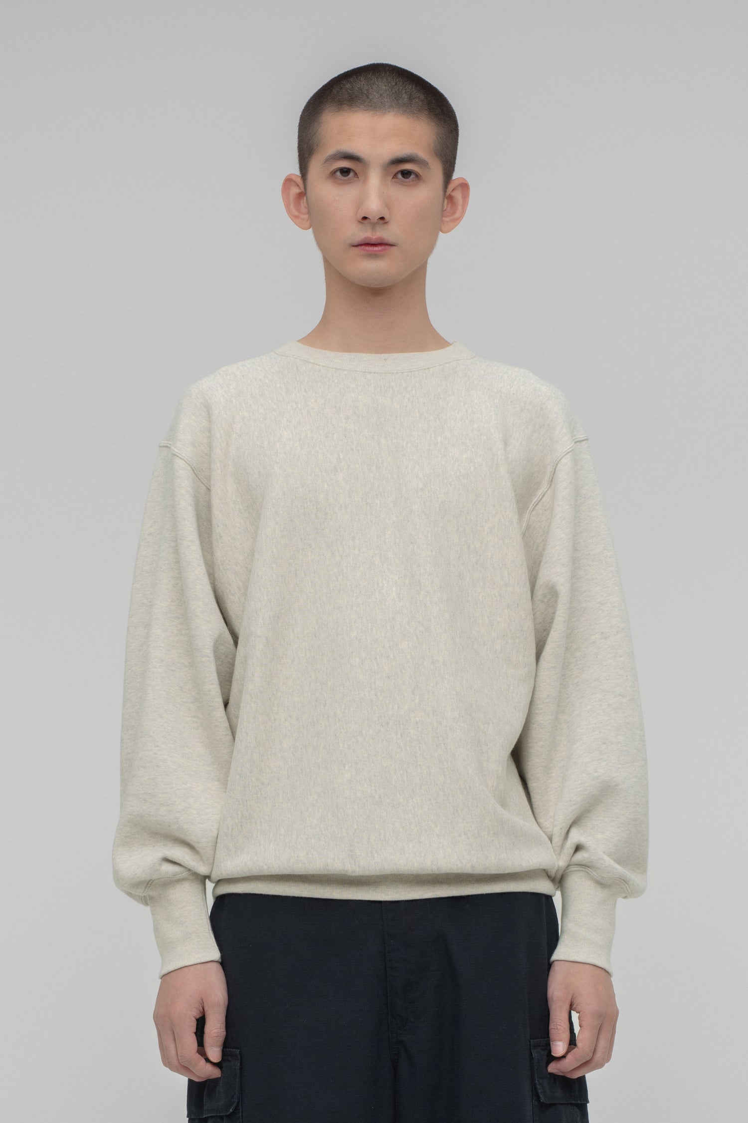 Crewneck Sweatshirt（Slightly Brushed） – CIOTA Online Shop