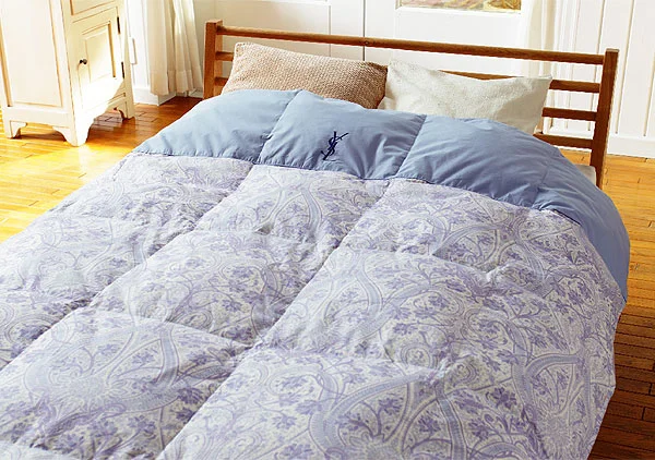 イヴ・サンローラン羽毛肌掛け ブルー 16500円 | 大進オンラインショップ