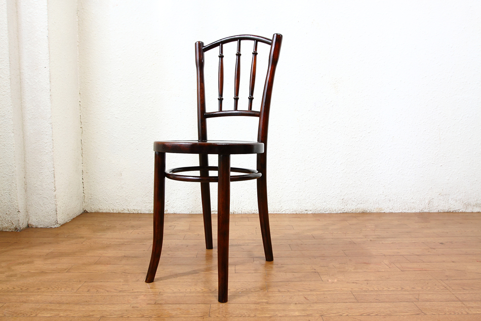 トーネットThonet No98 スピンドルバックベントウッドチェア