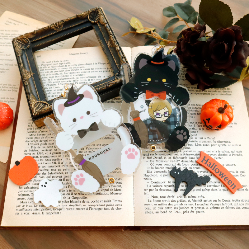 缶バッジアクリルフレーム アニマル ハロウィン ウィッチくろねこ