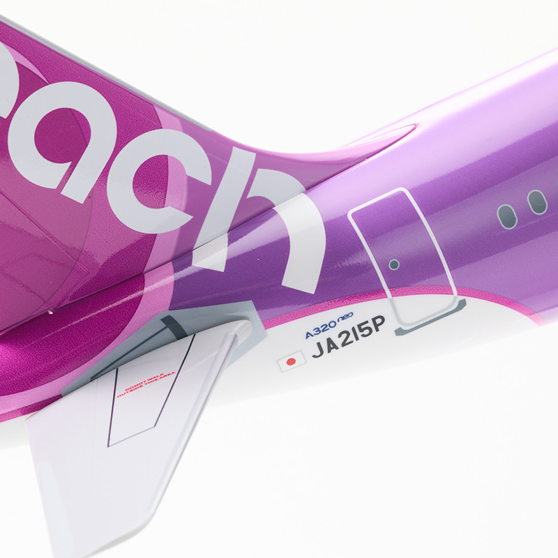 1:100 スケールモデル Peach A320neo JA215P - Peach公式オンライン