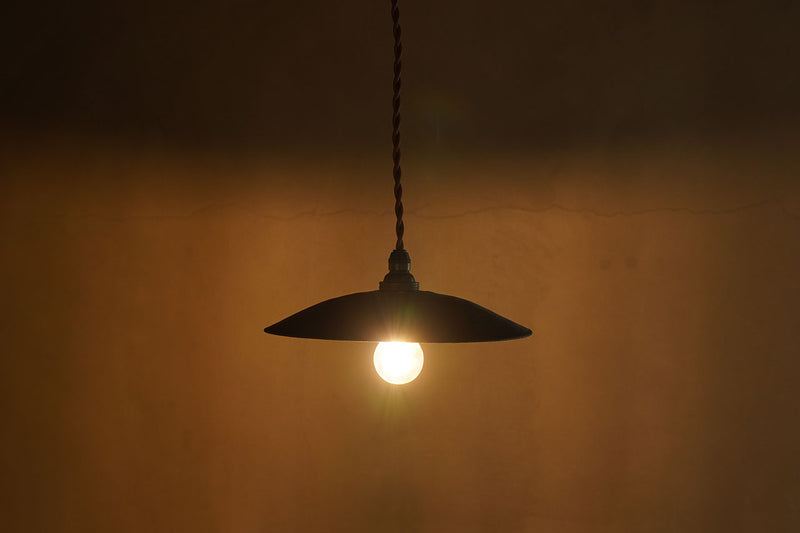 ○23-FA21 船串篤司 ペンダントライト 黒 C – 雨晴/AMAHARE