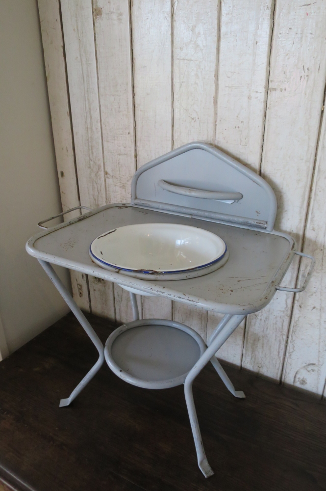 アンティーク ままごとのウォッシュスタンド | antiques-educo online shop