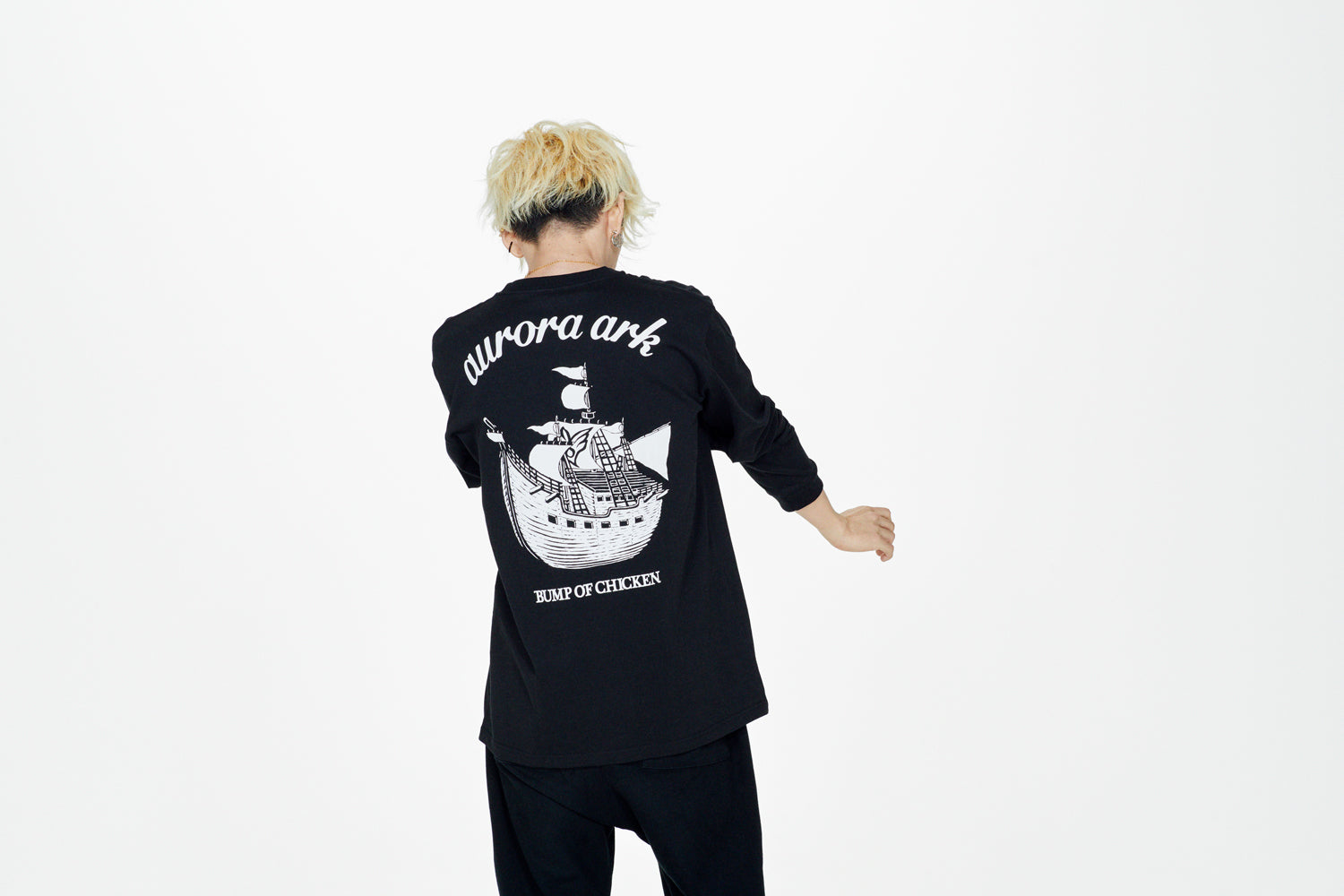 aurora ark Long Sleeve TEE