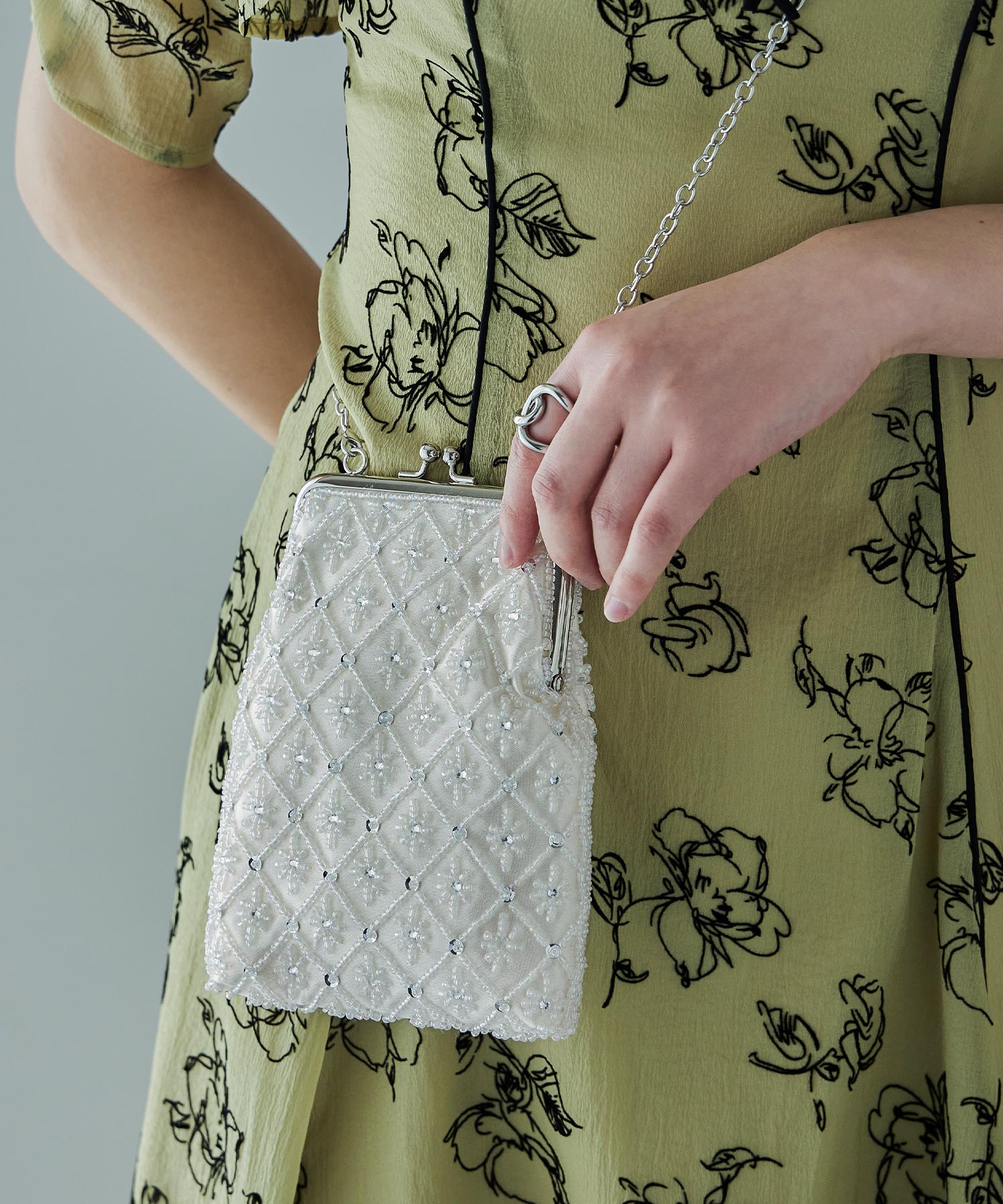 ビーズ刺繍がま口パーティーサコッシュバッグ｜パーティーバッグ