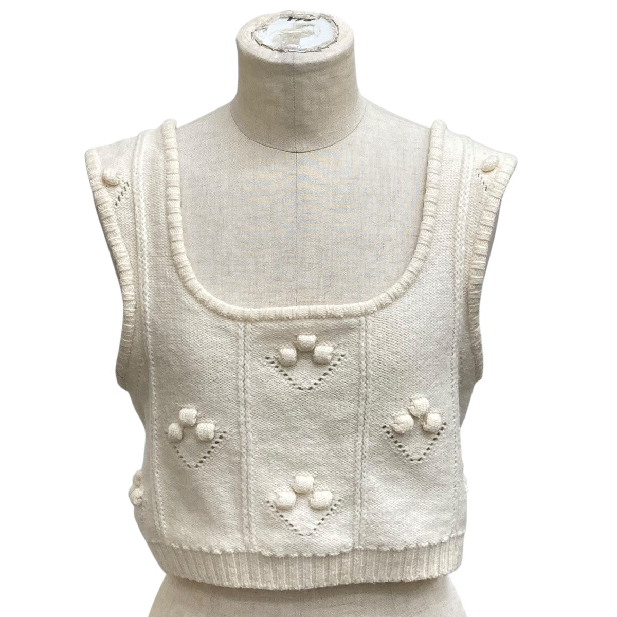 mame kurogouchi(マメクロゴウチ) Bubble Pattern Sleeveless Knitted