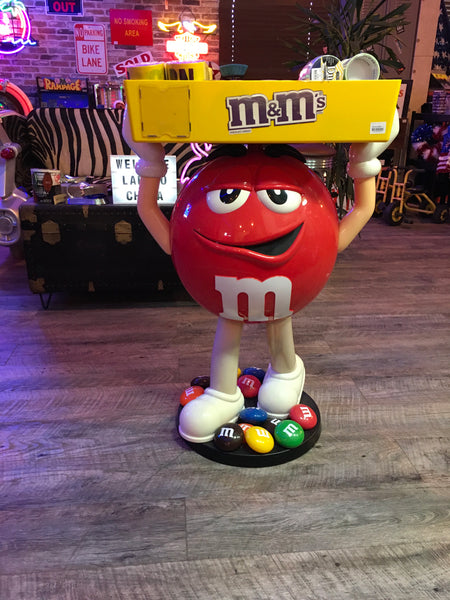 品番0029 m＆m's ストアディスプレイ フィギュア レッド