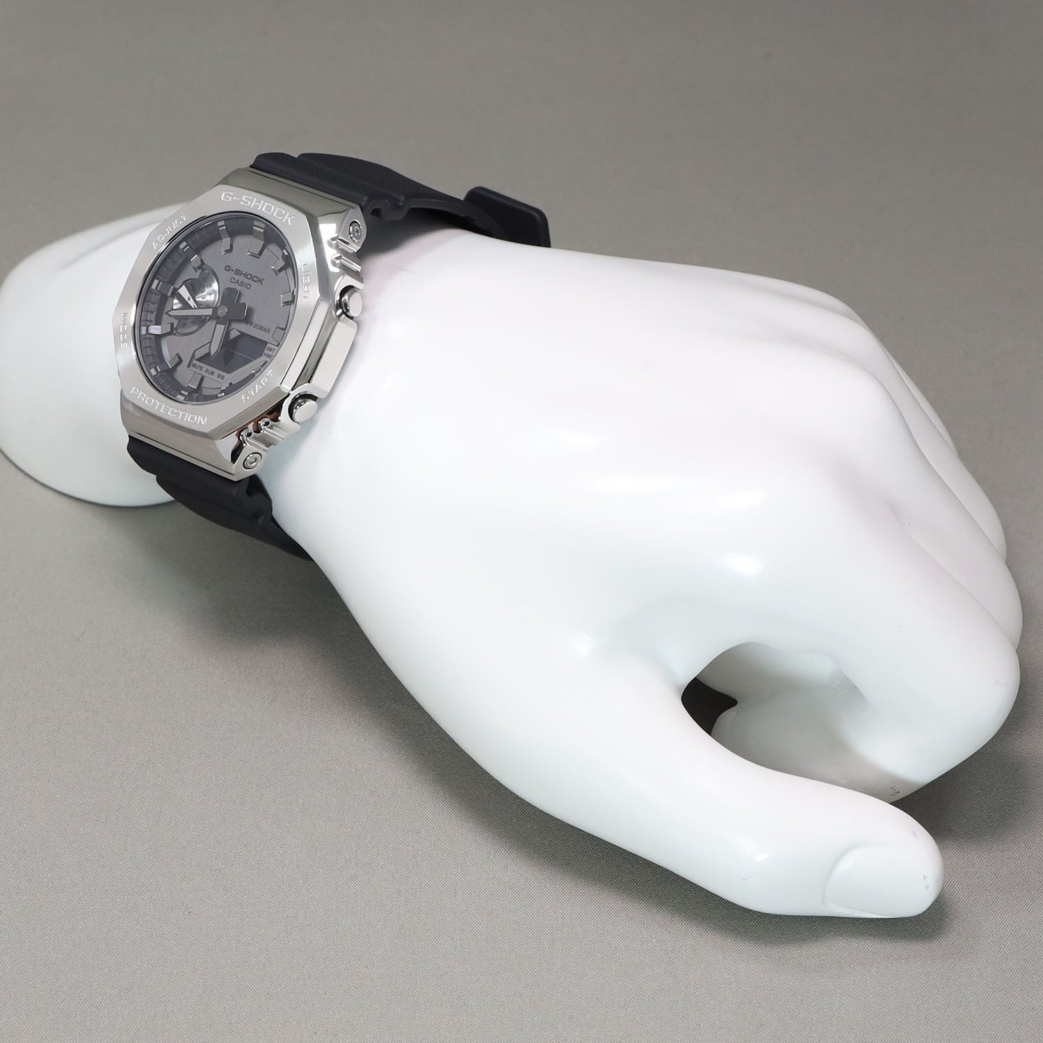 Gショック】2100シリーズ / メタルベゼル / GM-2100-1AJF – GQ SHOP