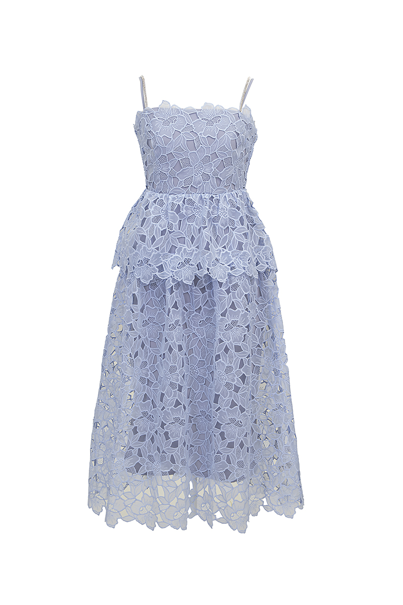 Self-Portrait］オーガンジーレースミディドレス-ブルーをレンタルする
