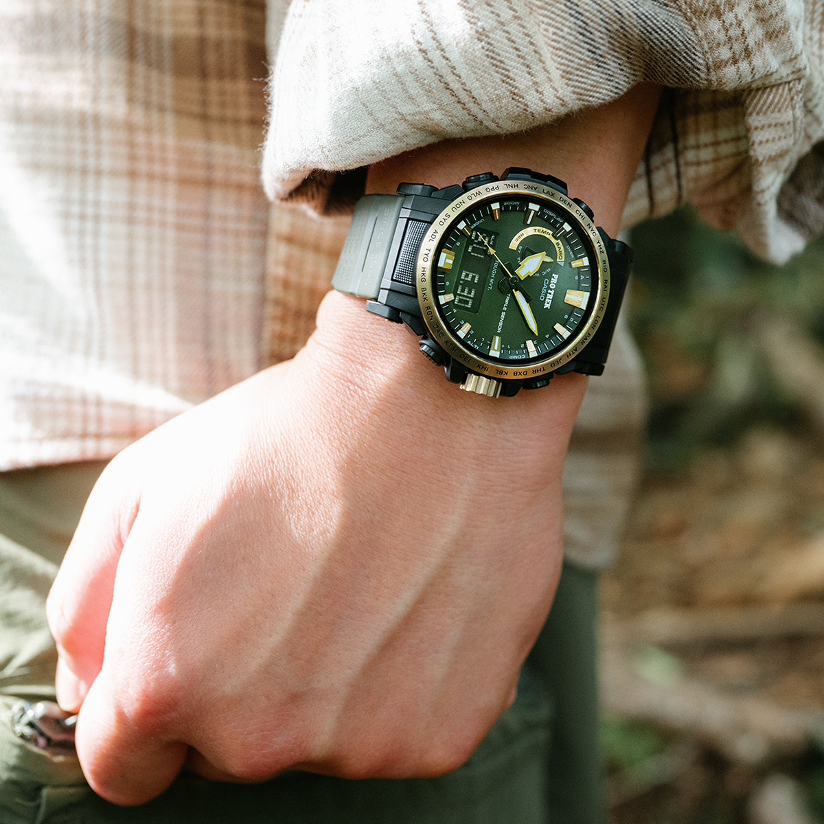 プロトレック 30周年記念モデル 木漏れ日 PRW-61ANS-3JR メンズ 電波