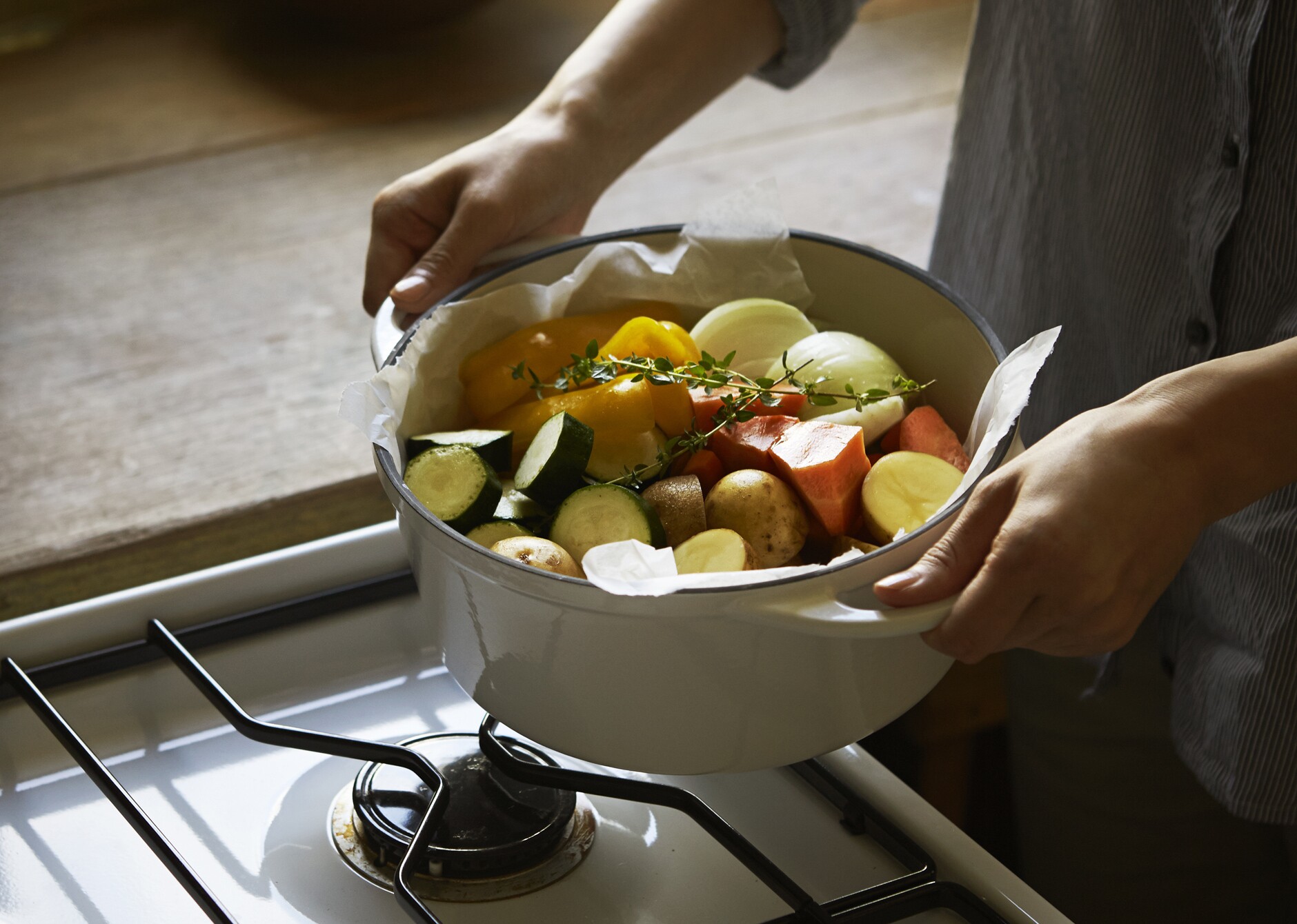 オーブンポット 1 22cm[マットブラック］ | バーミキュラ公式